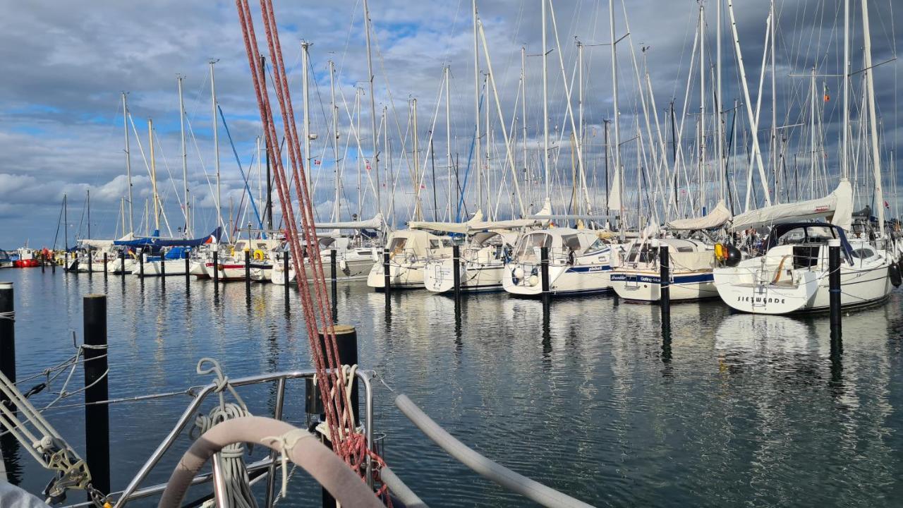 Ferienwohnung Will Kappeln Bagian luar foto